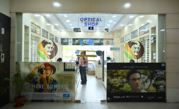 indira gandhi eye hospital optical shop